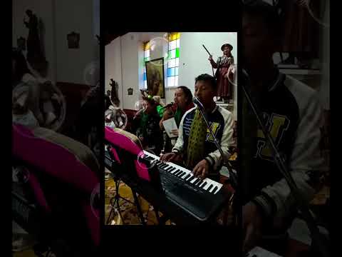 Solemnización de la novena navideña a cargo de nuestra Administración Municipal 🏛️.