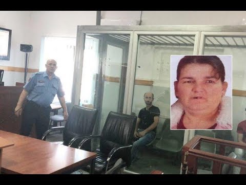 Flet babai i djalit që vrau nusen: Si e gjetëm në shtëpi