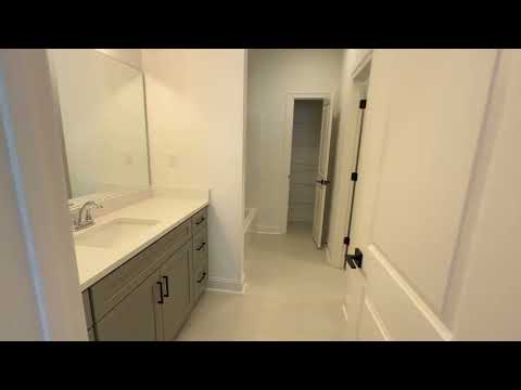 3BR/3.5BA Stand Alone House in South Grove property video