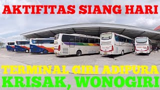 preview picture of video 'Aktifitas Siang Terminal Giri Adipura Krisak, Wonogiri pada saat liburan Tahun Baru'