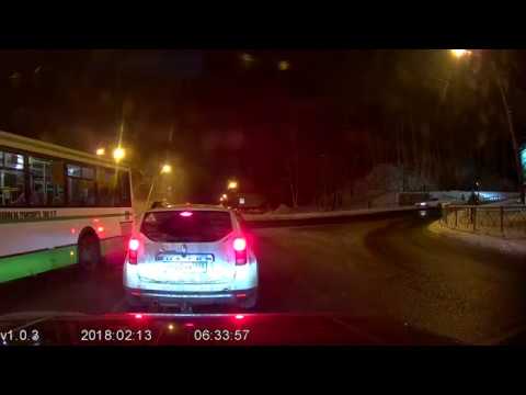 У водителя Renault Duster вся жизнь пронеслась...
