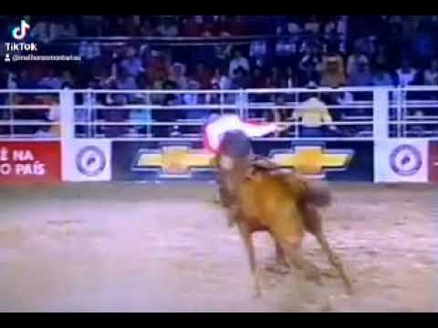 MARCO ANTONIO DA SILVA X MALÍCIA - RODEIO DE BARRETOS 2001