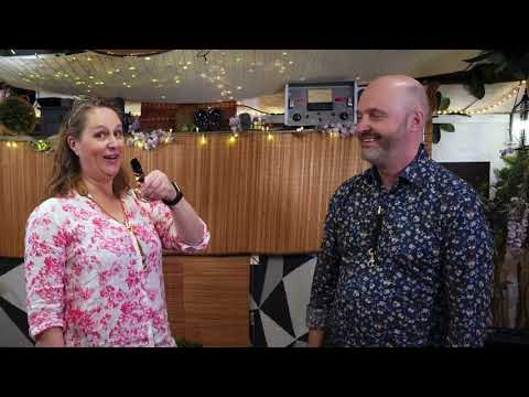 Lær deg å spille saxofon med Saxofonboken (reklame)