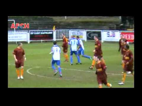 Cray Wanderers 1 AFC Hornchurch 2 (16 Jan 11) - First Hunt goal