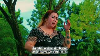 Download lagu Padam Bulan Keleman - Mama Lovena Cyita mp3 Download lagu Padam Bulan Keleman - Mama Lovena Cyita mp3