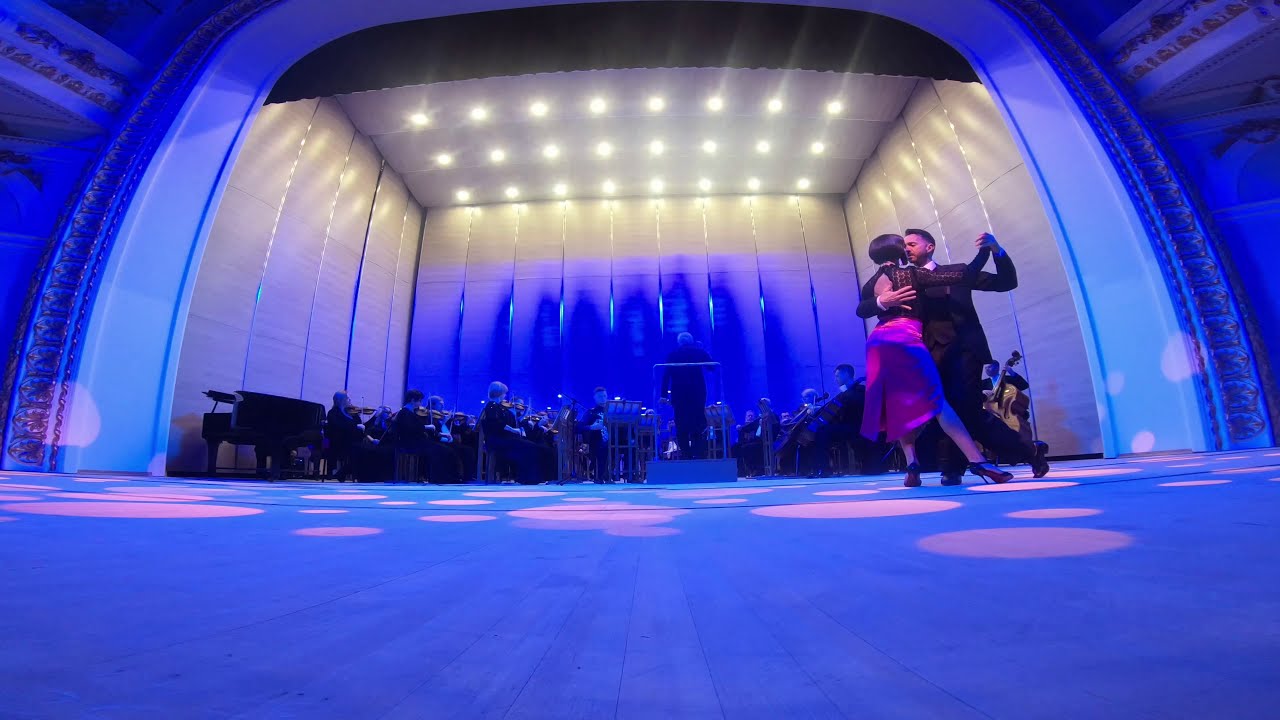 Gustavo Rosas. Tango Acquaforte Con Gisela Natoli en Teatro JArkiv con Filarmonica.Uckania.2019.