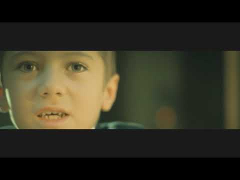 Miss Caffeina - Capitán (Videoclip Oficial)