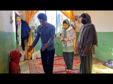 "Nima's Efforts to Take Care of the Children: Operator's Help for Nima and the Children"