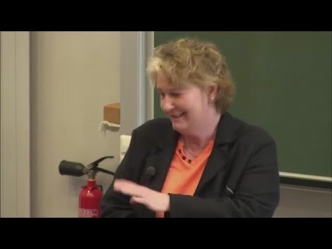 Prof.  Dr.  Michaela Brohm-Badry ''In die Tiefe, nicht in die Breite''