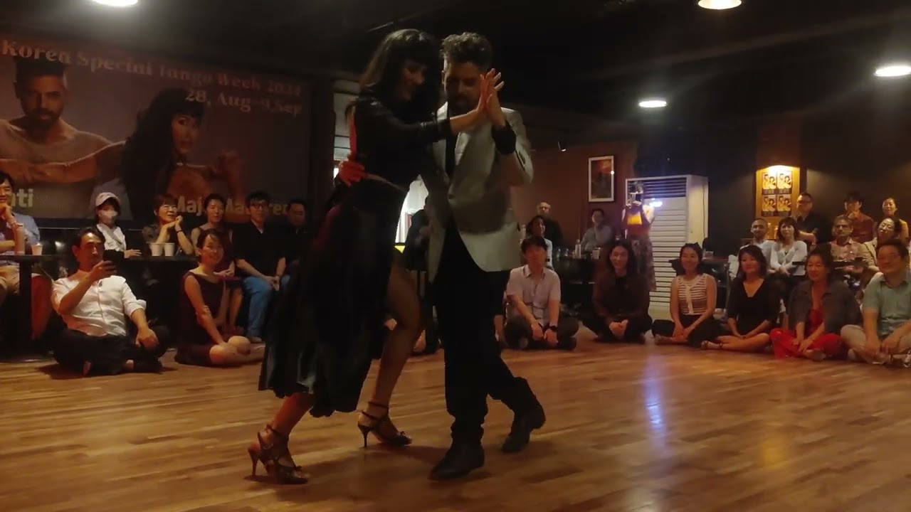 [Ricardo Tanturi - Una Noche De Garufa] Rodrigo Fonti & Majo Martirena