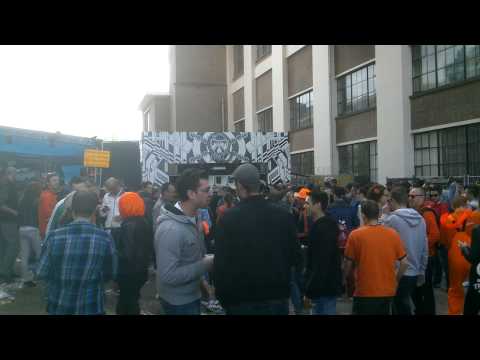 Delucxed @ Zodiak Commune - Acid Orange (Q-Day 2013)