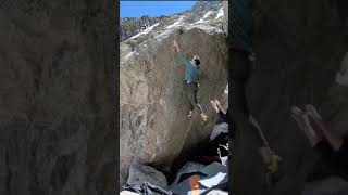 Video thumbnail: Nice Heart and a White Suit, V10. Mt Evans