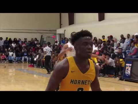 Madison Prep vs. Rayville was lit UAB commit and McDonald's all American nominee go at it