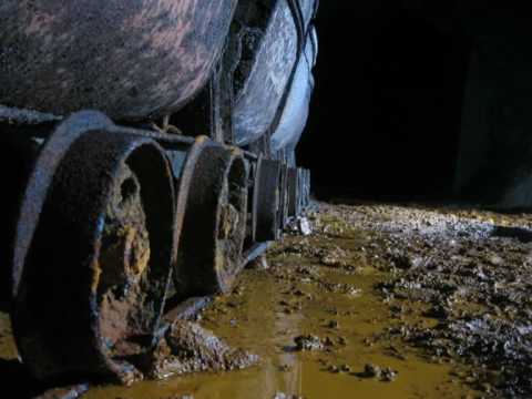 Speleologia urbana: la miniera abbandonata - Urban exploration: inside the abandoned mine