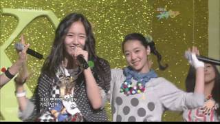 [HD] 2009.09.11 f(x) - Intro &amp; LA chA TA [Debut Stage]