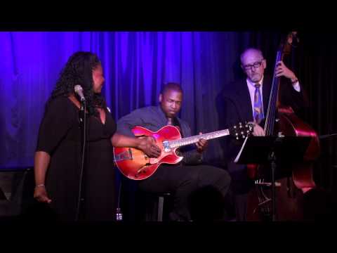 Amanda King - "Abi Gezunt"