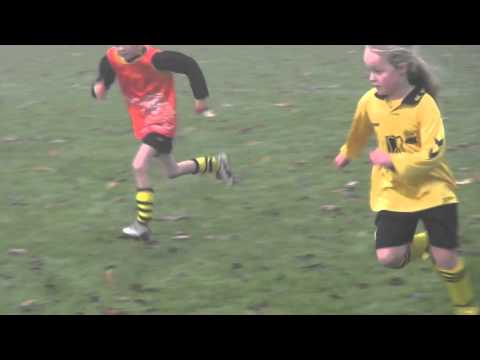 Veerse Boys F4  -  Be Ready  24 nov 2012 (de kannibalen) 1ste helft