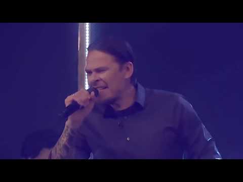 Siissisoq "Inngilerpassuit" Live on Unnugiaq Tv Show