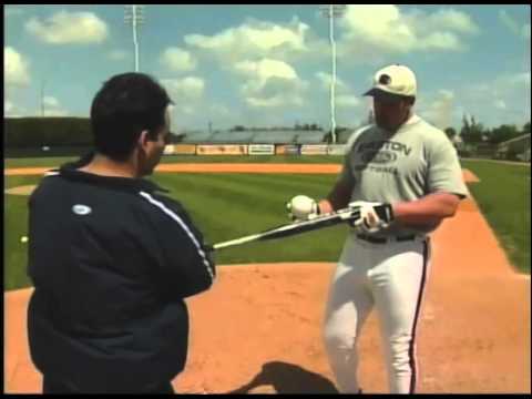 Slowpitch Softball Hitting Tips: Base Hitting vs Homerun Hitting