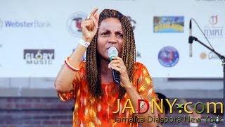 Carlene Davis Testitifies to God&#39;s Power &amp; Glory