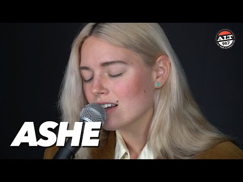 Ashe Performs 'Moral Of The Story' (Acoustic)
