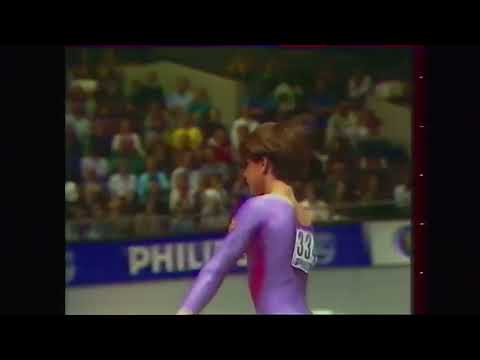 Dörthe Thümmler (GDR) - Worlds 1987 - Uneven Bars Final