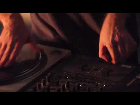 cut chemist and pimpladelic wonderland @ freak city - delicious vinyl - turntable u - part 1 of 5