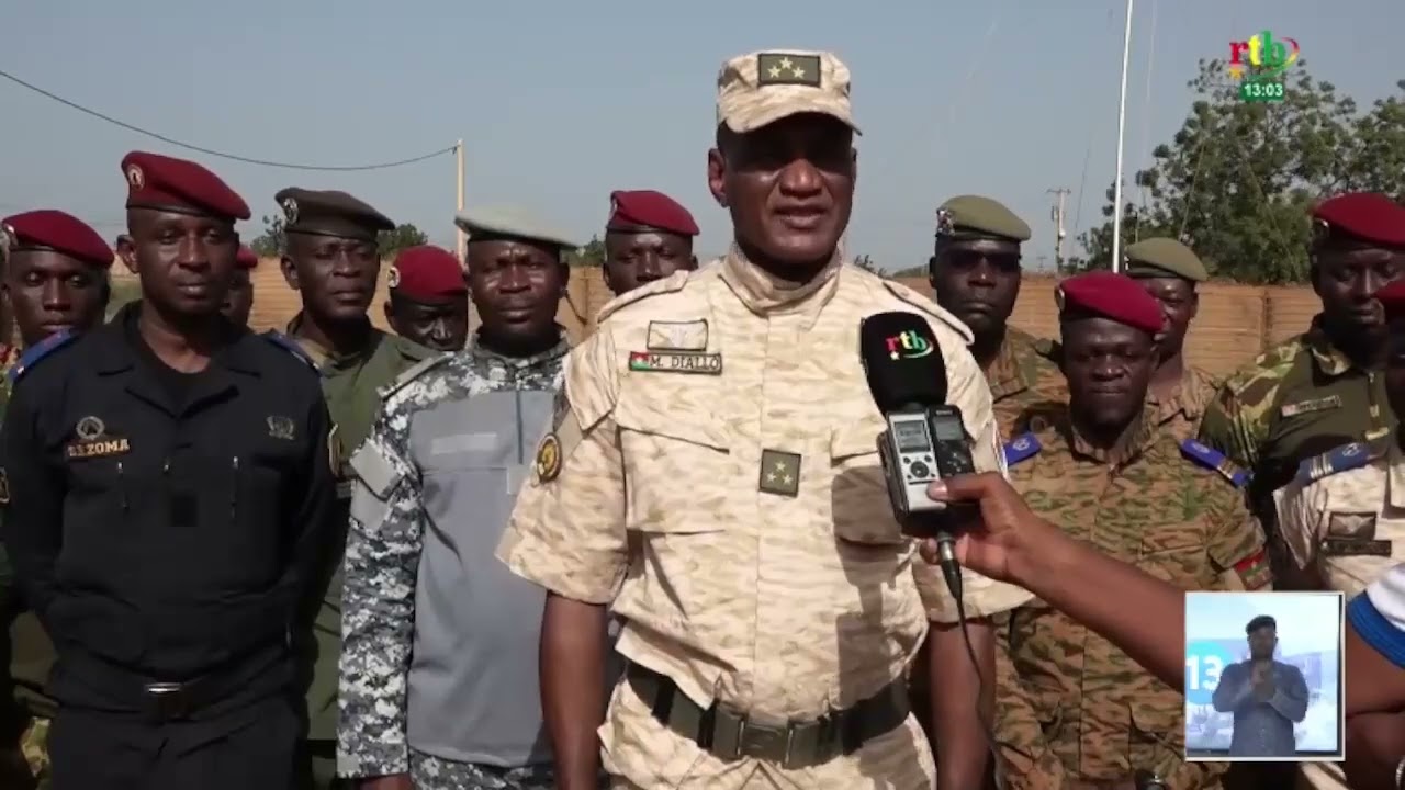 Le Chef d’Etat-major général des Armées visite la garnison de Ouahigouya