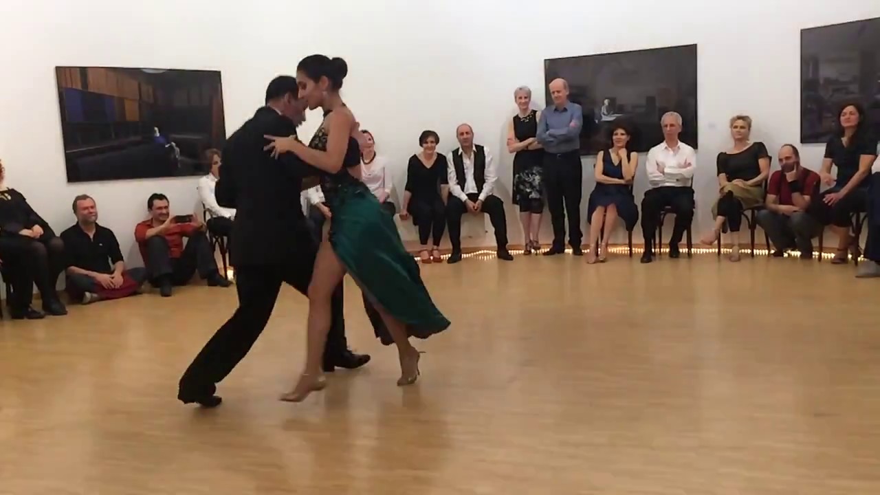 Gonzalo Angeles y Natalia Peña in Ella Es Asì all'Elisarion-Minusio-Svizzera