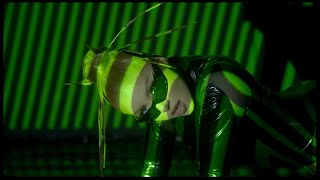 Tolvai Reni - másHOL jársz (Official Music Video)