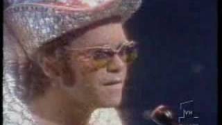 Elton John- Lucy in the Sky with Diamonds