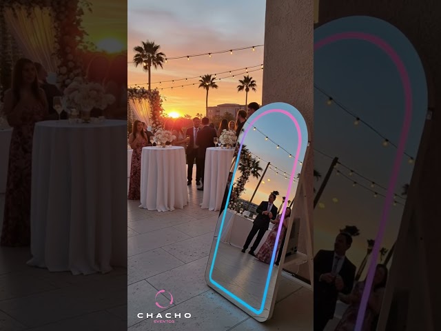 Vídeo relacionado con JZK 32x Party Photo Booth Foto Prop fotomatón de Fiesta Accesorios con Marco Fotos Grande, Bigote Corbata de moño Labios Sombrero anteojos para cumpleaños Bodas Baby Shower Decoraciones de Bautizo