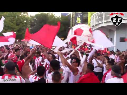 "Carnaval de la Sobredosis - Comando  | Necaxa vs Tigres 2018" Barra: Comando Rojiblanco • Club: Club Necaxa