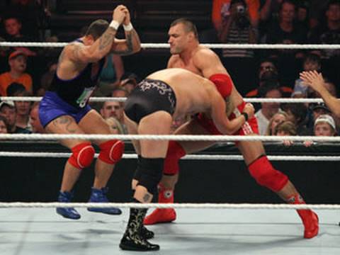 Raw: Santino Marella & Vladimir Kozlov vs. The Great Khali