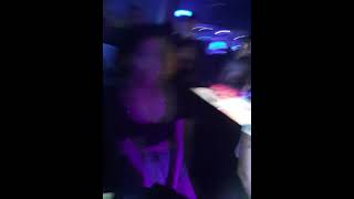 Download lagu DUGEM SAMA  CEWEK CANTIN DI BLUFAYER BATAM.  HARBORBAY mp3