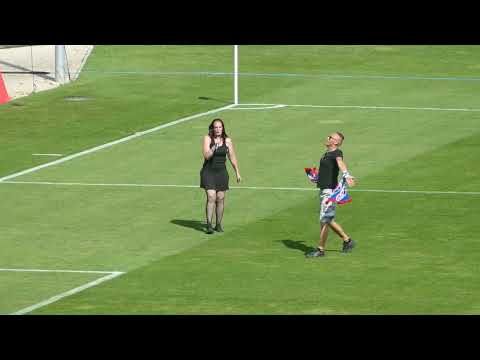 Heiratsantrag im Stadion am Zoo nach dem Spiel Wuppertaler SV - SV Rödinghausen (09.08.2025, 0:5)