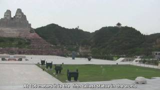 preview picture of video '5th Tallest Statue in the World - Statue of the Emperors Yan and Huang -  Zhengzhou'