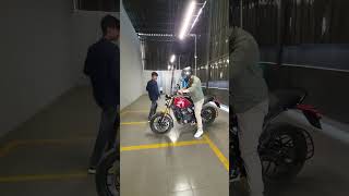 Download lagu Ultimate 400cc machine from Triumph ✌️ mp3