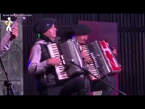 Hugo nikel. Actuación en fiesta de la colonización 2025