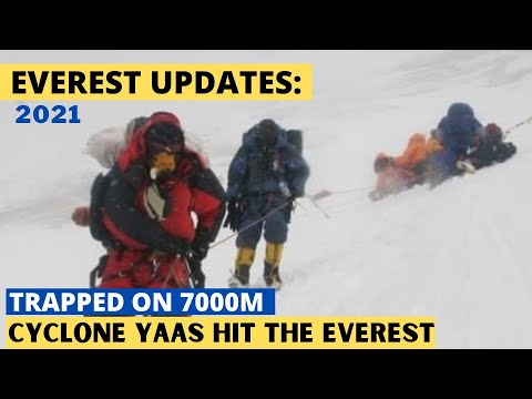 EVEREST 2021 - CYCLONE YASS HIT THE EVEREST & BARUNTSE | MAREK HOLECEK TRAPPED ON 7000M