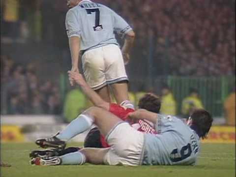 Man City vs Man United 93-94 (Highlights)