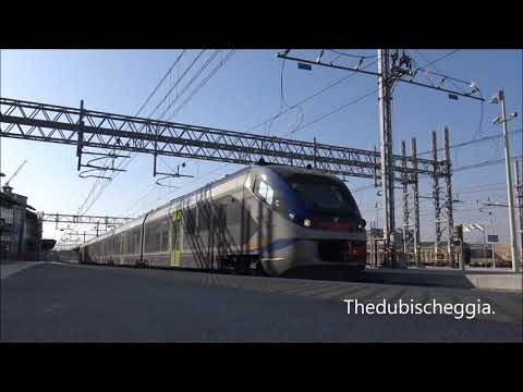 JAZZ ETR.425 PARTE DALLA STAZIONE DI FOSSANO (CN) MART. 19 - 2 - 2019