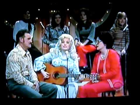 Dolly  Parton with her mom and Dad on 60 minutes        cbs