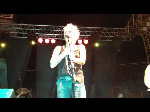 Laura Bono - Non credo nei miracoli (Mammola 02.09.12)