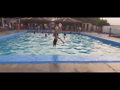 Bar piscina cafelandia