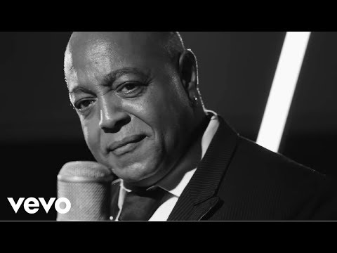 Peabo Bryson - Love Like Yours And Mine (1 Mic 1 Take)