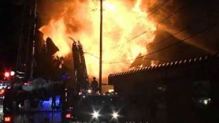 preview picture of video 'Pawtucket Mill Fire - general alarm w/ collapse'