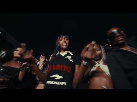 Molly Santana, Chy Cartier - Walk (Official Music Video)