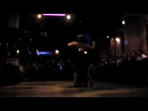  Natalia Hills  and  Gabriel Missé  are  dancing  to  the  tango  "  Indio Manso  "