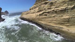 preview picture of video 'Seagulls in Pacific City - Raw XPG Brushless Gimbal Test Footage with GoPro Hero3'